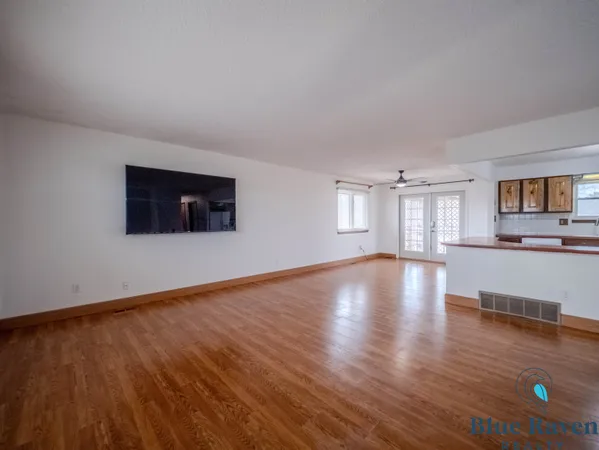 $305,000 | 905 19th Street, Wheatland, WY 82201