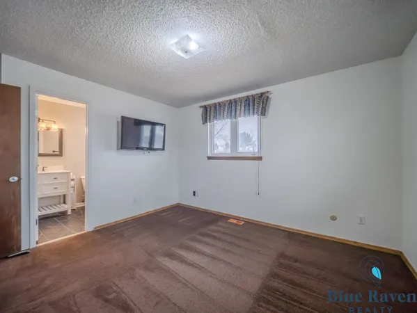 $305,000 | 905 19th Street, Wheatland, WY 82201