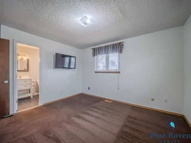 $314,999 | 905 19th Street, Wheatland, WY 82201