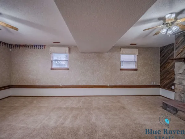 $305,000 | 905 19th Street, Wheatland, WY 82201