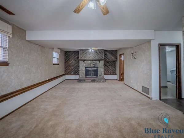 $305,000 | 905 19th Street, Wheatland, WY 82201