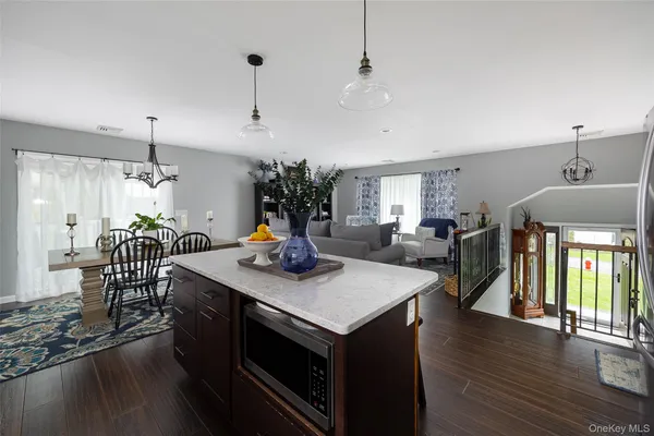 $795,000 | 8 Willow Road, Beacon, NY 12508