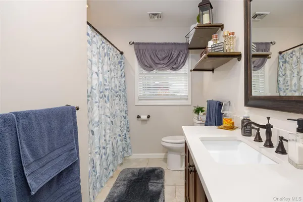 $795,000 | 8 Willow Road, Beacon, NY 12508