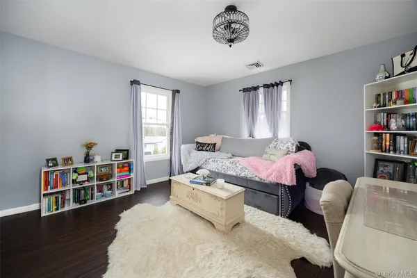 $795,000 | 8 Willow Road, Beacon, NY 12508