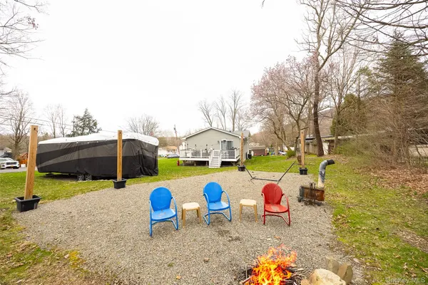 $795,000 | 8 Willow Road, Beacon, NY 12508