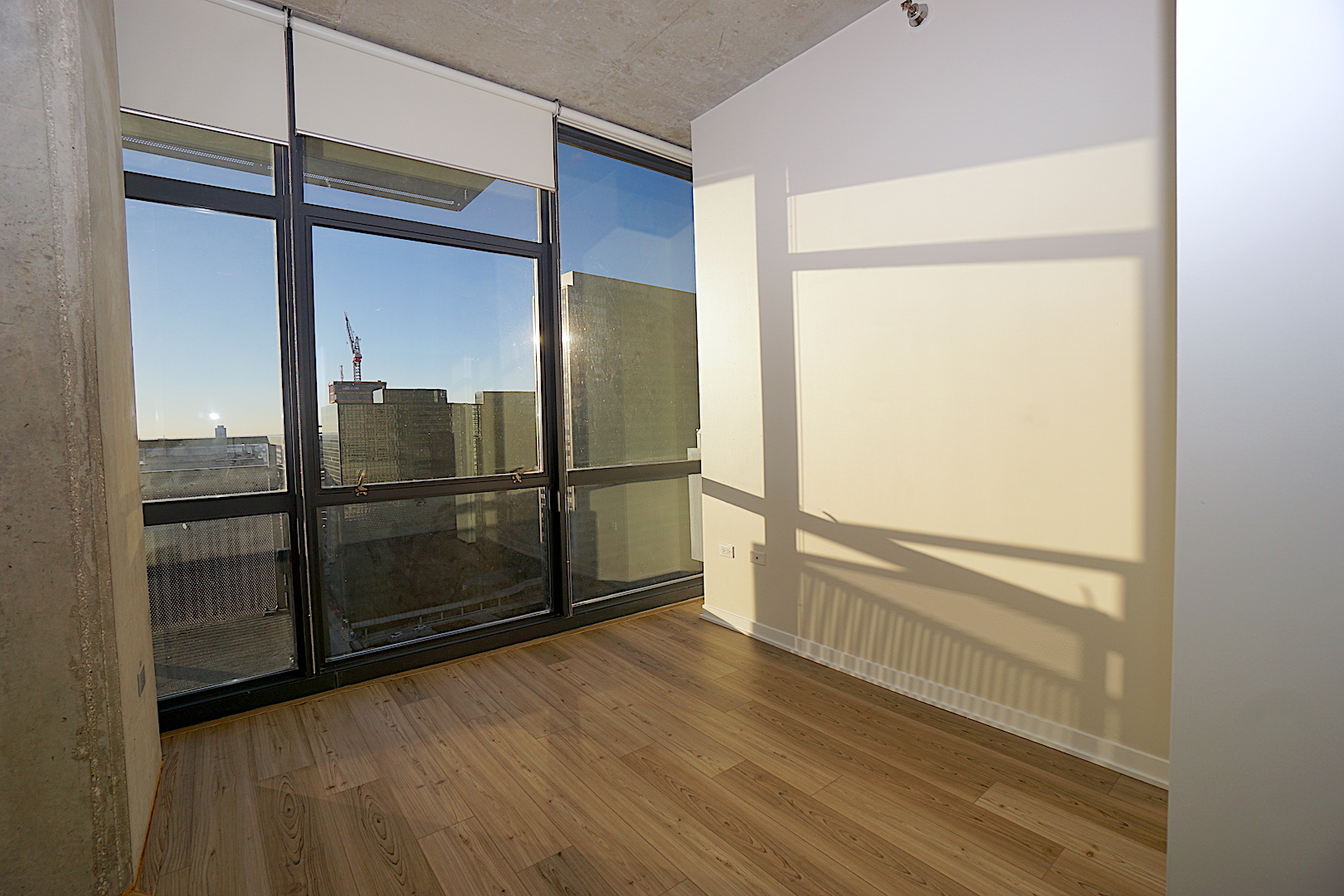 235 West Van Buren Street, Unit 2813 Chicago, IL 60607 - Photo 11 of 18