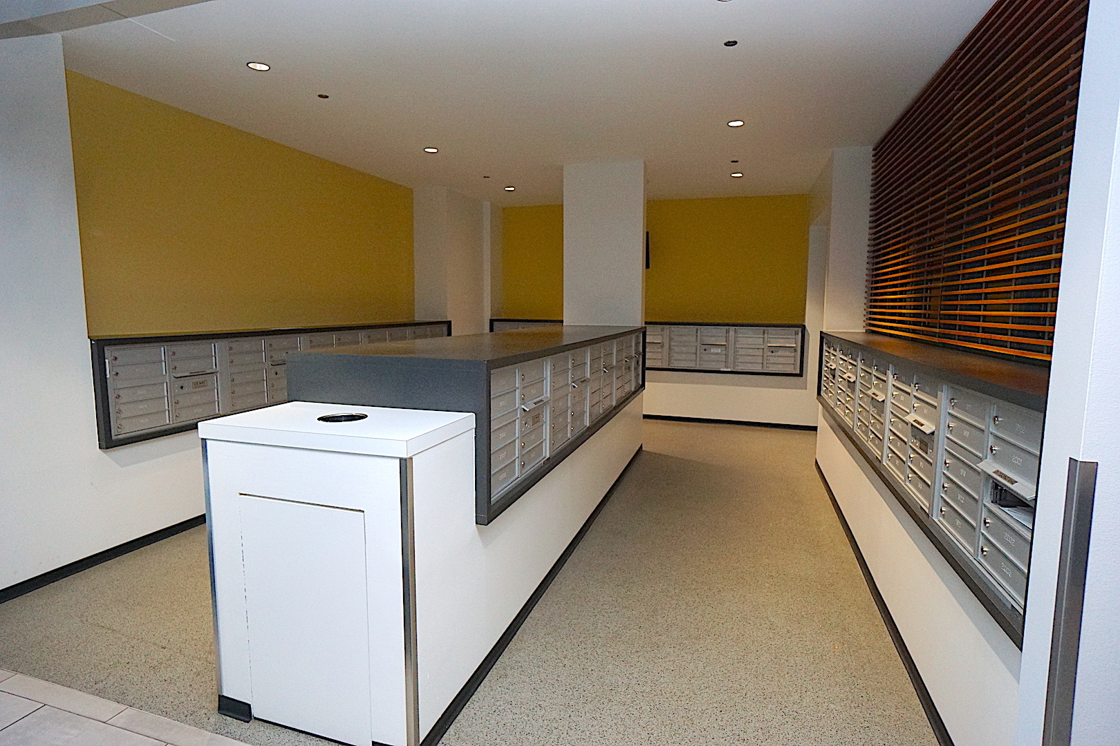 235 West Van Buren Street, Unit 2813 Chicago, IL 60607 - Photo 16 of 18