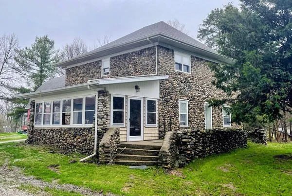 $520,000 | 2311 East Glendora Road, Buchanan, MI 49107