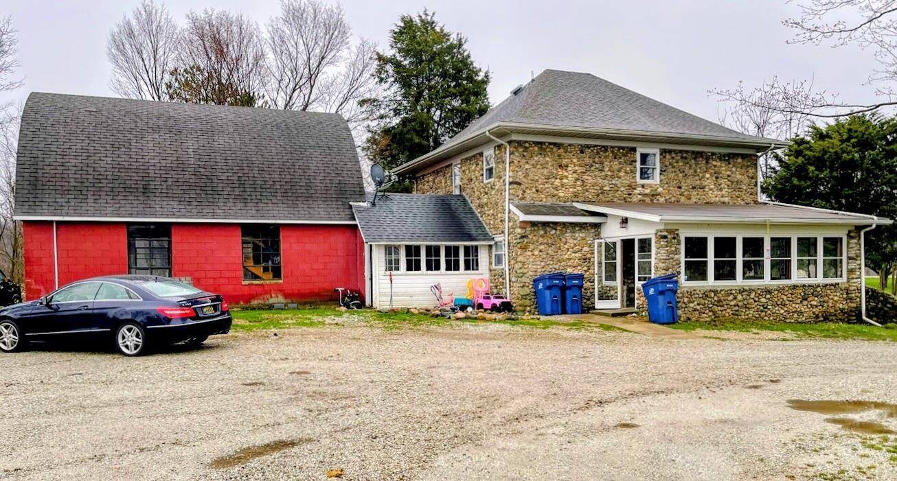 2311 East Glendora Road Buchanan, MI 49107 - Photo 16 of 29 IMG_3638