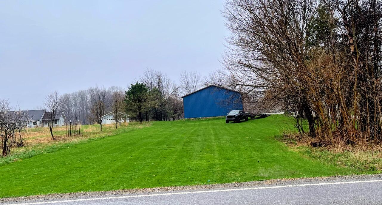 2311 East Glendora Road Buchanan, MI 49107 - Photo 26 of 29 F6A30299-1739-4AB8-B301-0602B8626A26