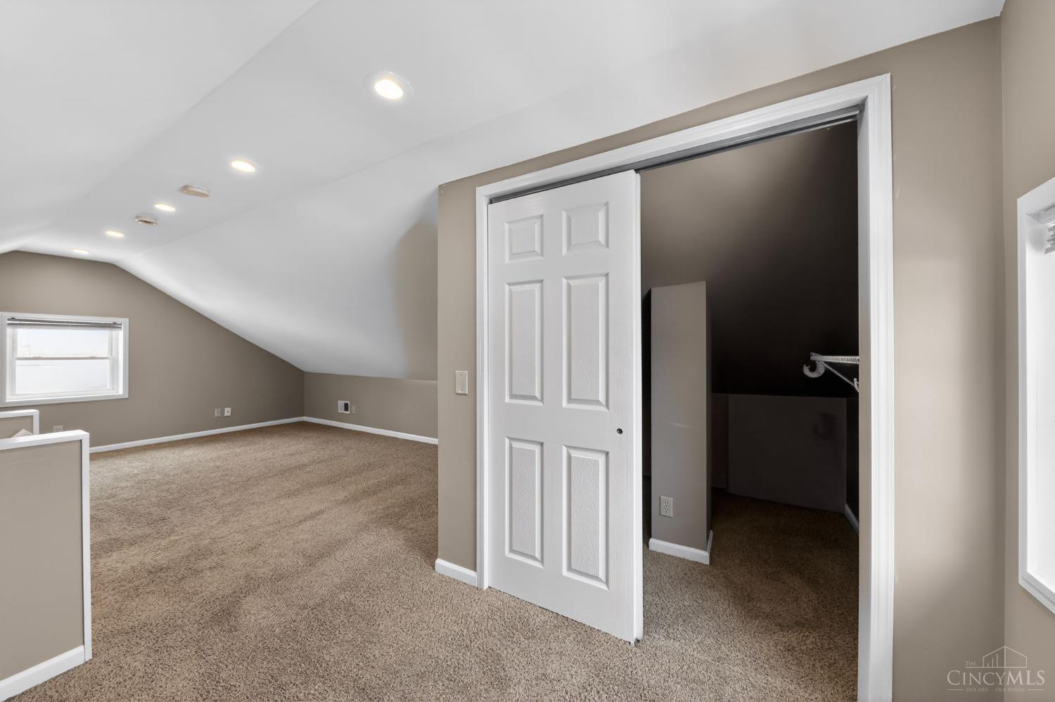 3604 Muddy Creek Road Cincinnati, OH 45238 - Photo 26 of 34