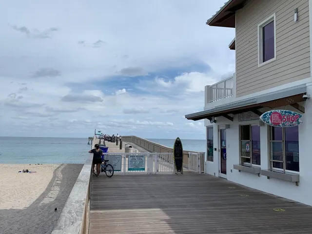 $310,000 | 745 Southeast 19th Avenue, Unit 124, Deerfield Beach, FL 33441
