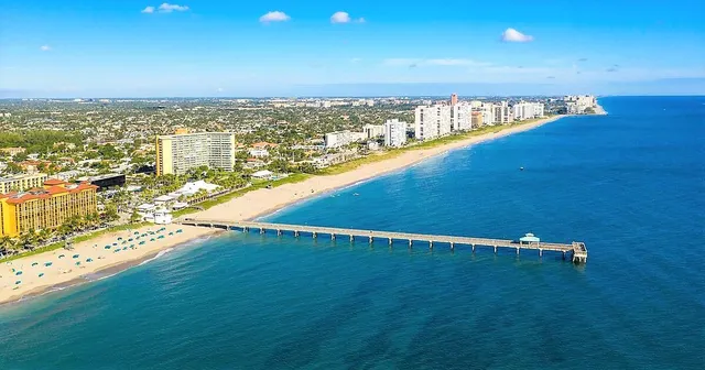 $310,000 | 745 Southeast 19th Avenue, Unit 124, Deerfield Beach, FL 33441