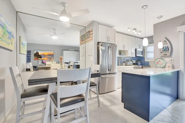 $310,000 | 745 Southeast 19th Avenue, Unit 124, Deerfield Beach, FL 33441