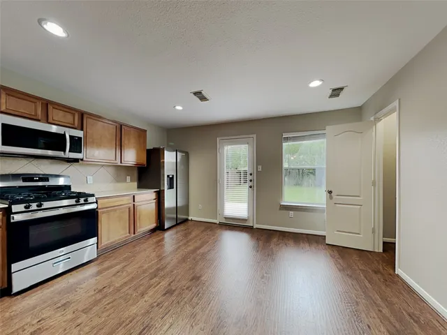 $1,795 | 11338 Log Cabin Lane, Tomball, TX 77375