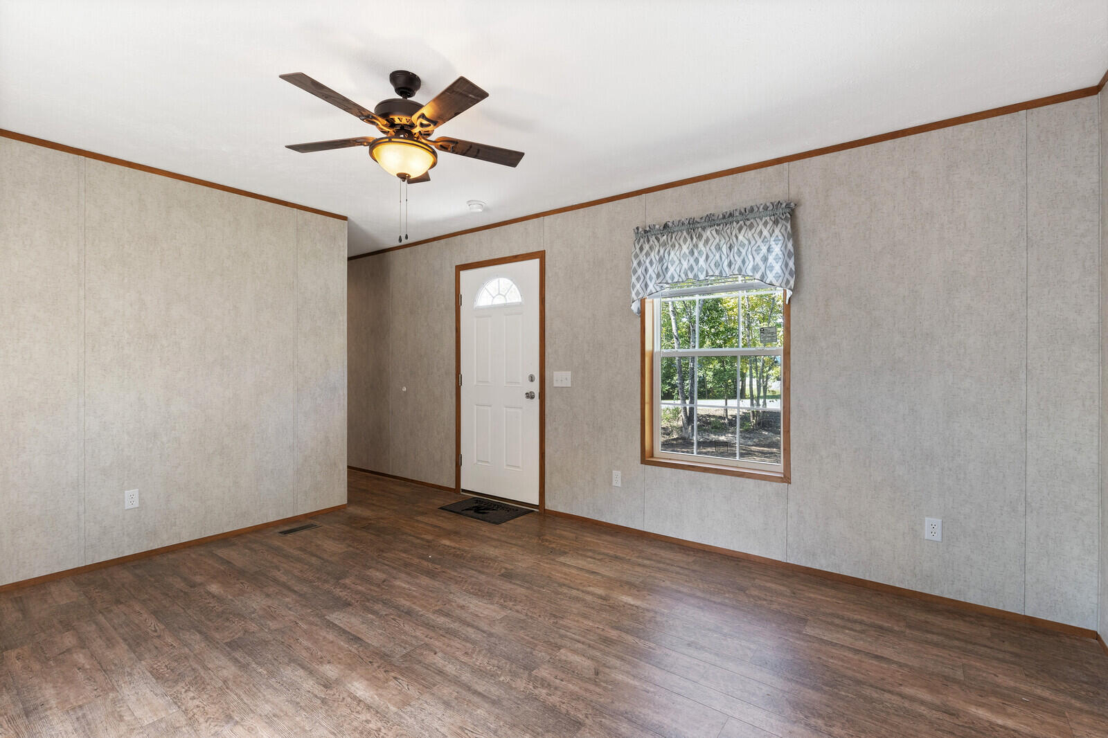 97 Bellsqueeze Road Waterville, ME 04901 - Photo 21 of 29 11_BP5A0207_DxO_mls
