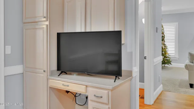 $689,000 | 300 Silverleaf Court, Greenville, NC 27834