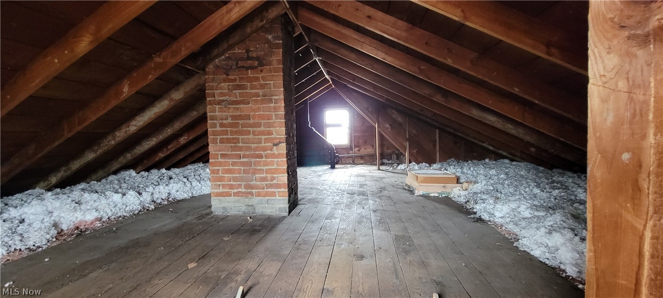 7506 Jameson Road Cleveland, OH 44129 - Photo 17 of 21 Gallery Image 17