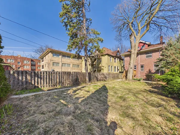 $450,000 | 226 North Austin Boulevard, Oak Park, IL 60302