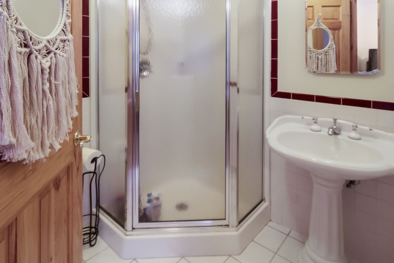 13055 South Lautner Road Traverse City, MI 49684 - Photo 32 of 52 1882552-31.JPG