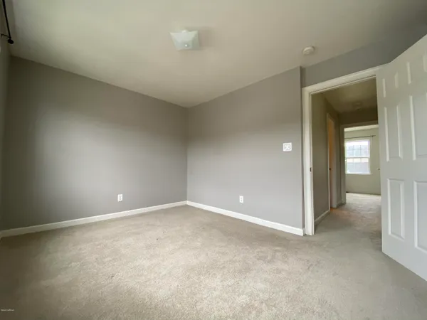 $1,200 | 805 Springwood Drive, Jacksonville, NC 28546