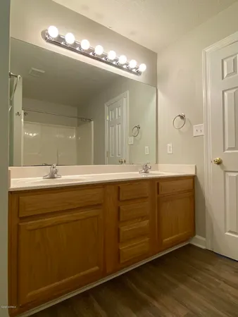 $1,200 | 805 Springwood Drive, Jacksonville, NC 28546