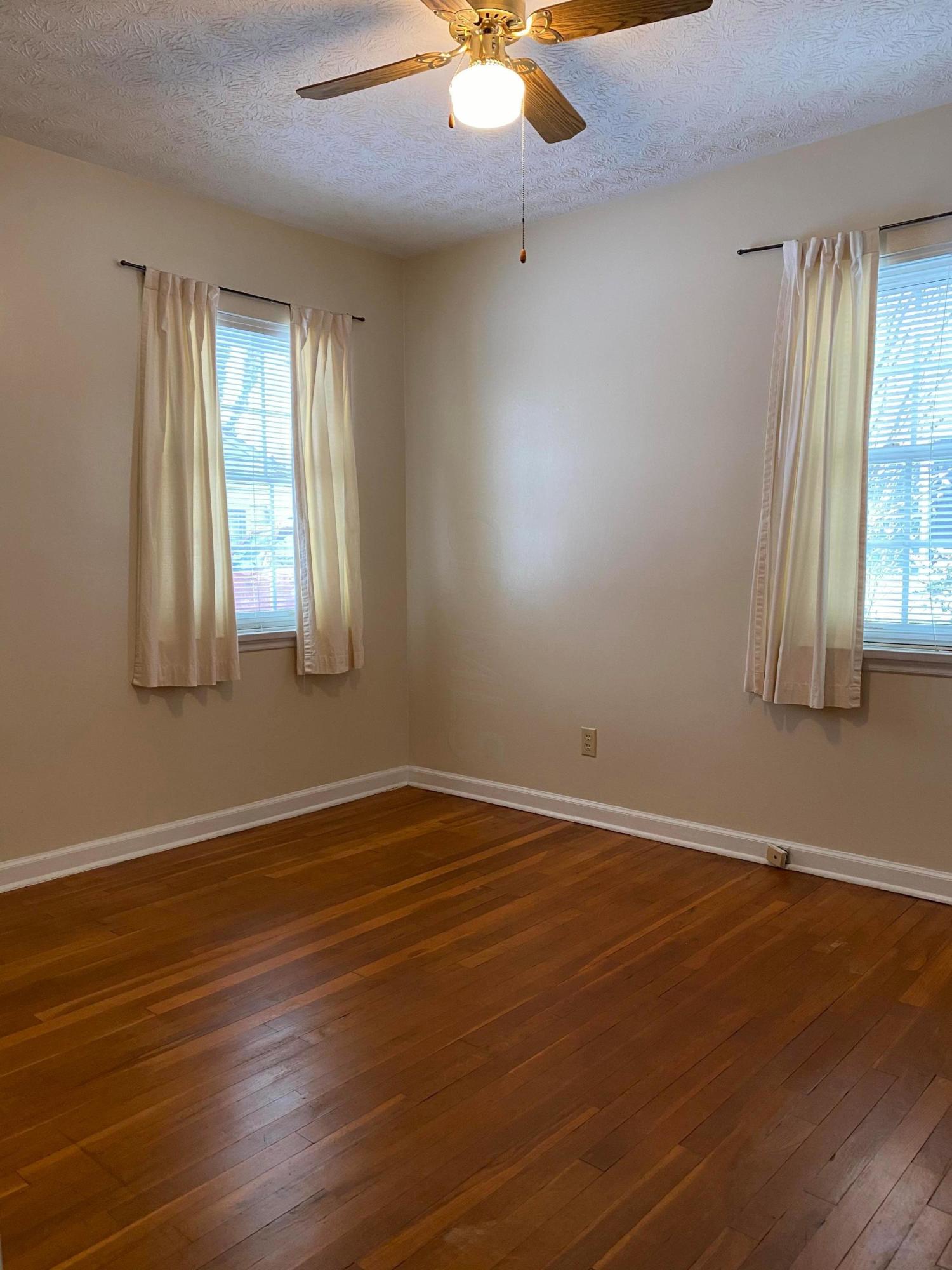 2169 Cranford Road Columbus, OH 43221 - Photo 11 of 20