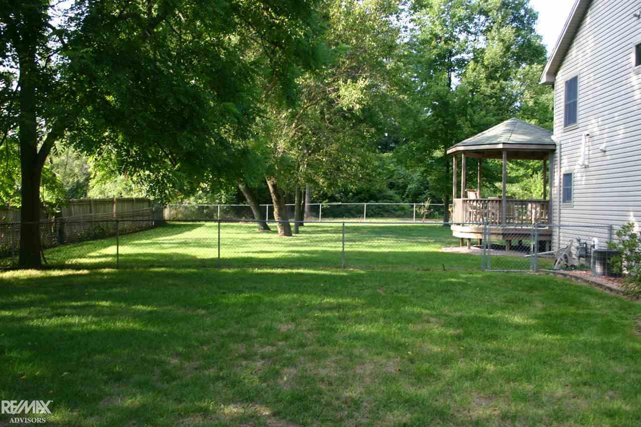 6348 High Road Algonac, MI 48001 - Photo 7 of 47
