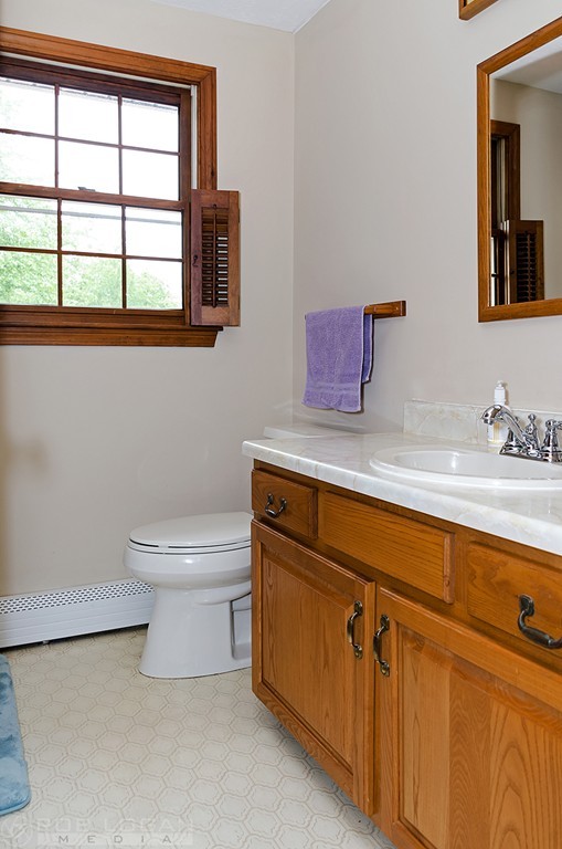 135 Douglas Road Webster, MA 01570 - Photo 17 of 24