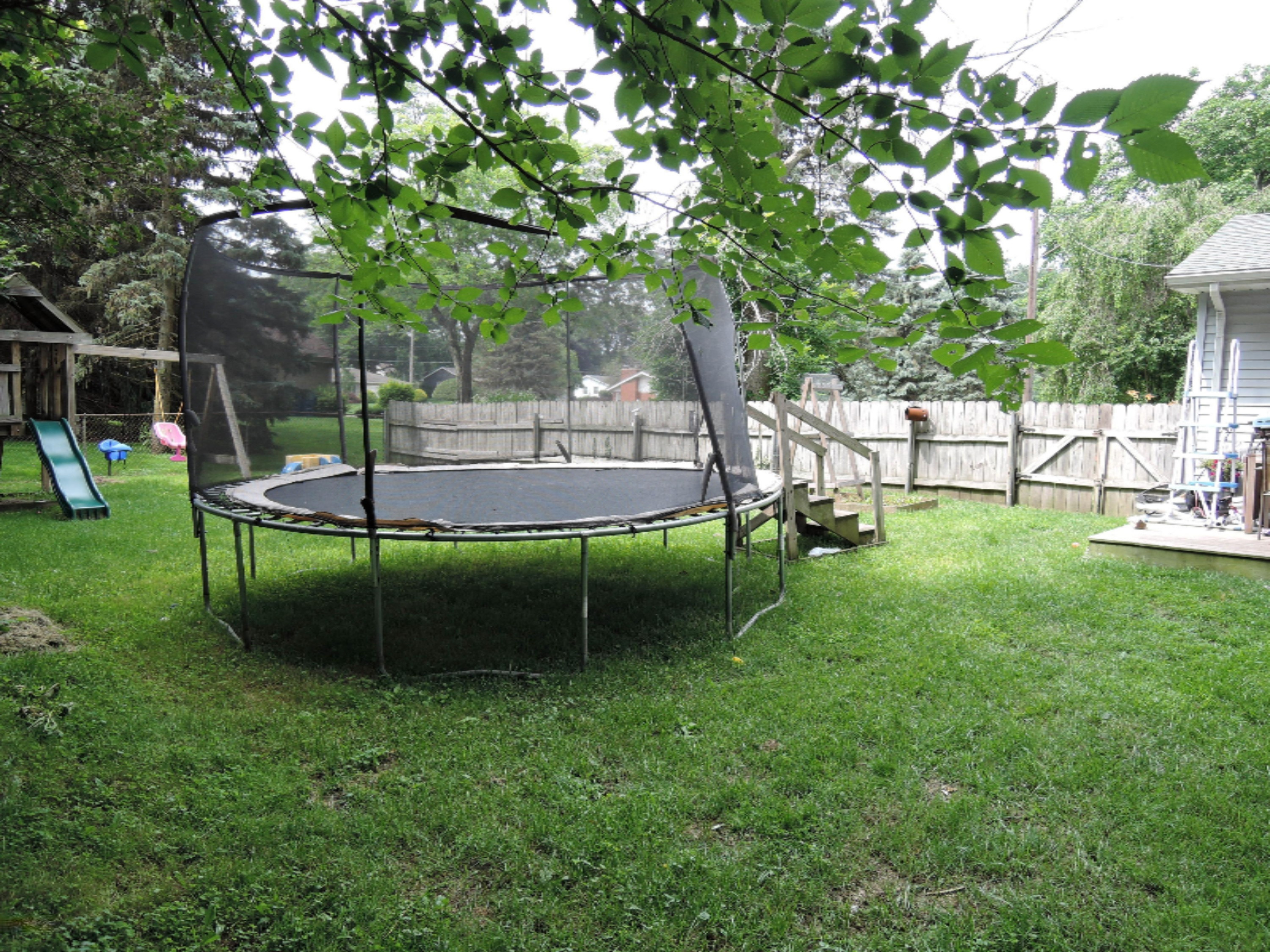 3814 Stonegate Road Kalamazoo, MI 49004 - Photo 25 of 34 3814 Stonegate