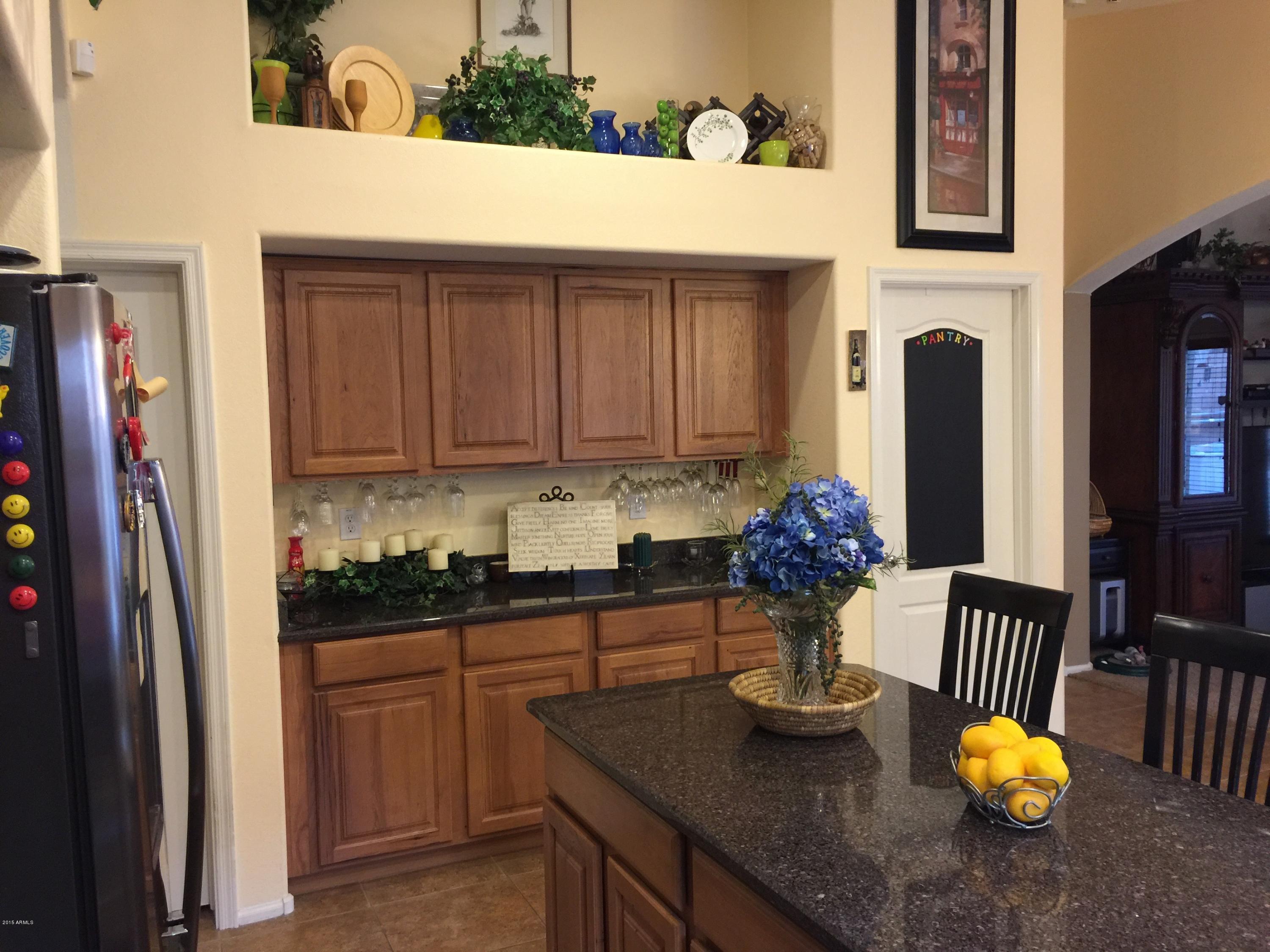 2218 West Peak View Road Phoenix, AZ 85085 - Photo 5 of 20 IMG_3745