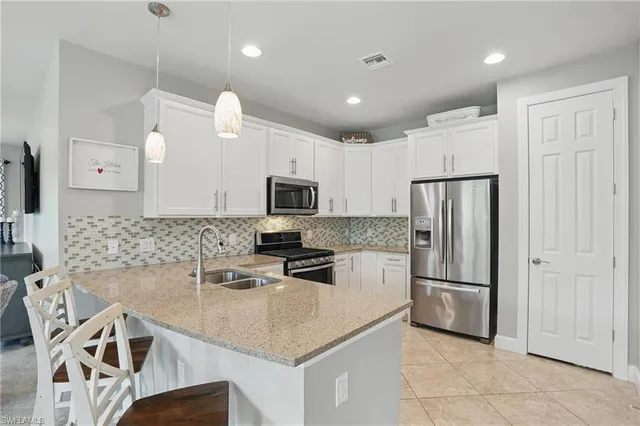 $529,000 | 7602 Jacaranda Lane, Naples, FL 34114