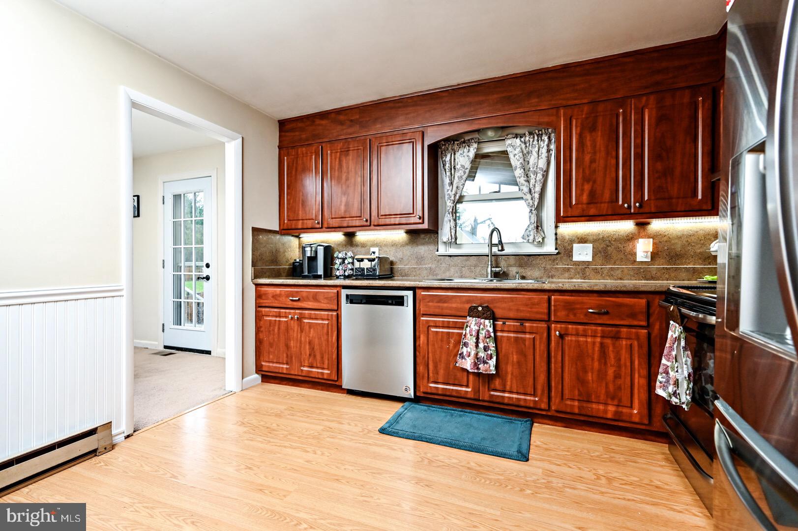 1426 Woodmere Road Pottstown, PA 19464 - Photo 17 of 30