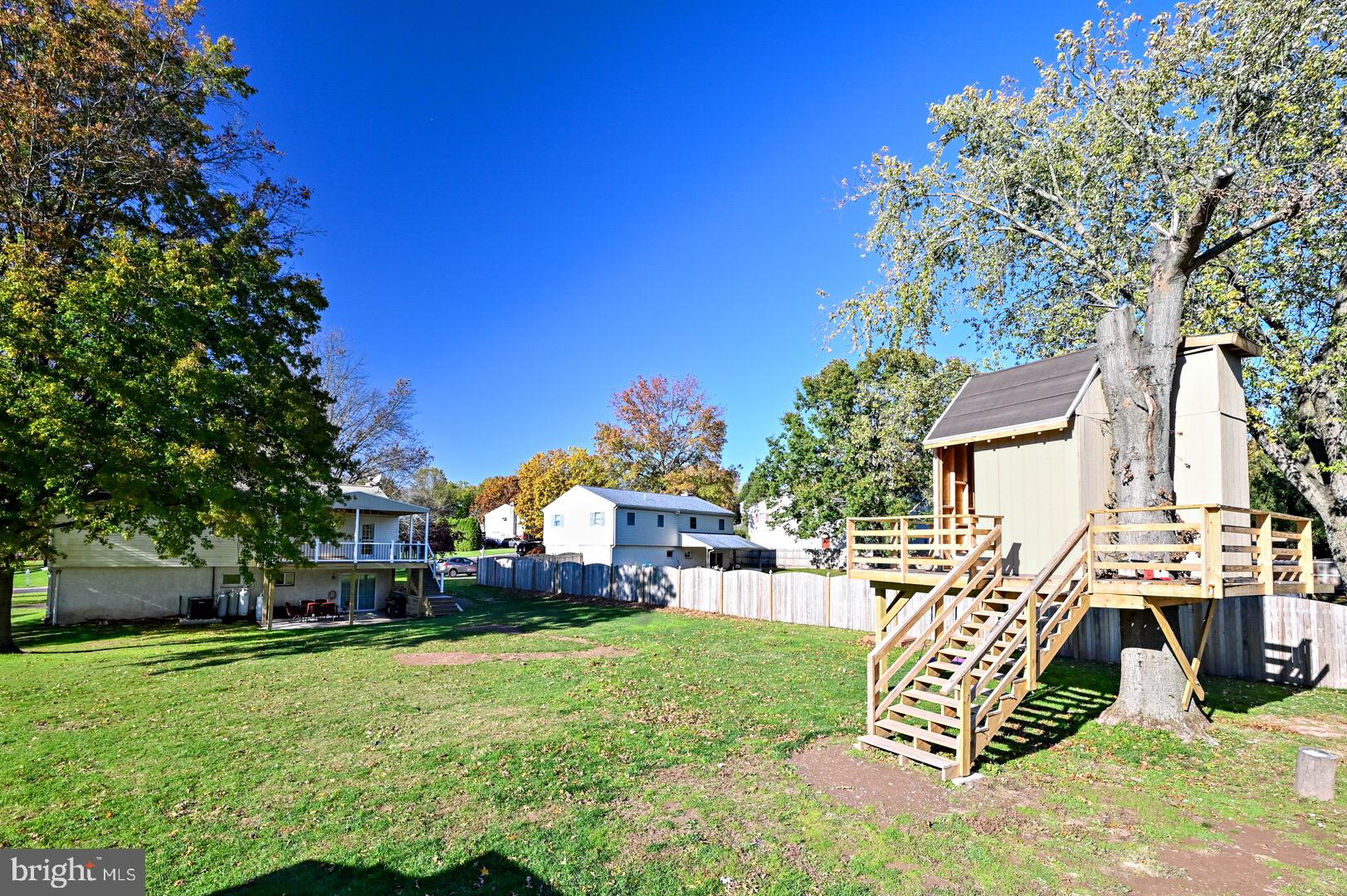 1426 Woodmere Road Pottstown, PA 19464 - Photo 4 of 30