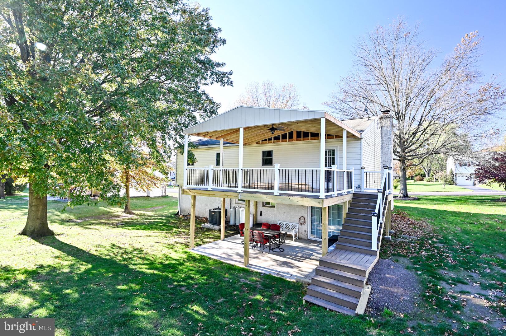 1426 Woodmere Road Pottstown, PA 19464 - Photo 6 of 30