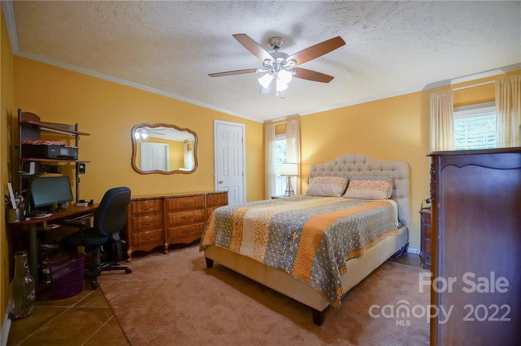 11100 Coble Road Charlotte, NC 28227 - Photo 18 of 41 Gallery Image 18