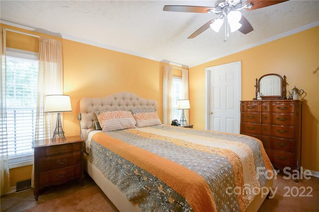 11100 Coble Road Charlotte, NC 28227 - Photo 23 of 41 Gallery Image 23
