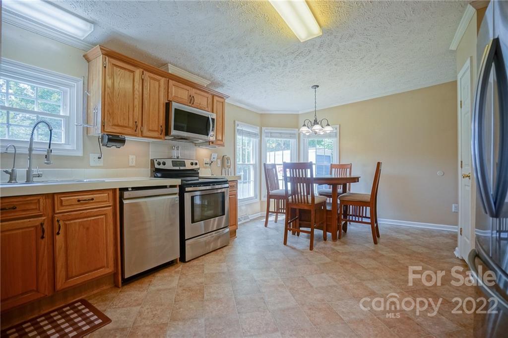 11100 Coble Road Charlotte, NC 28227 - Photo 24 of 41 Gallery Image 24