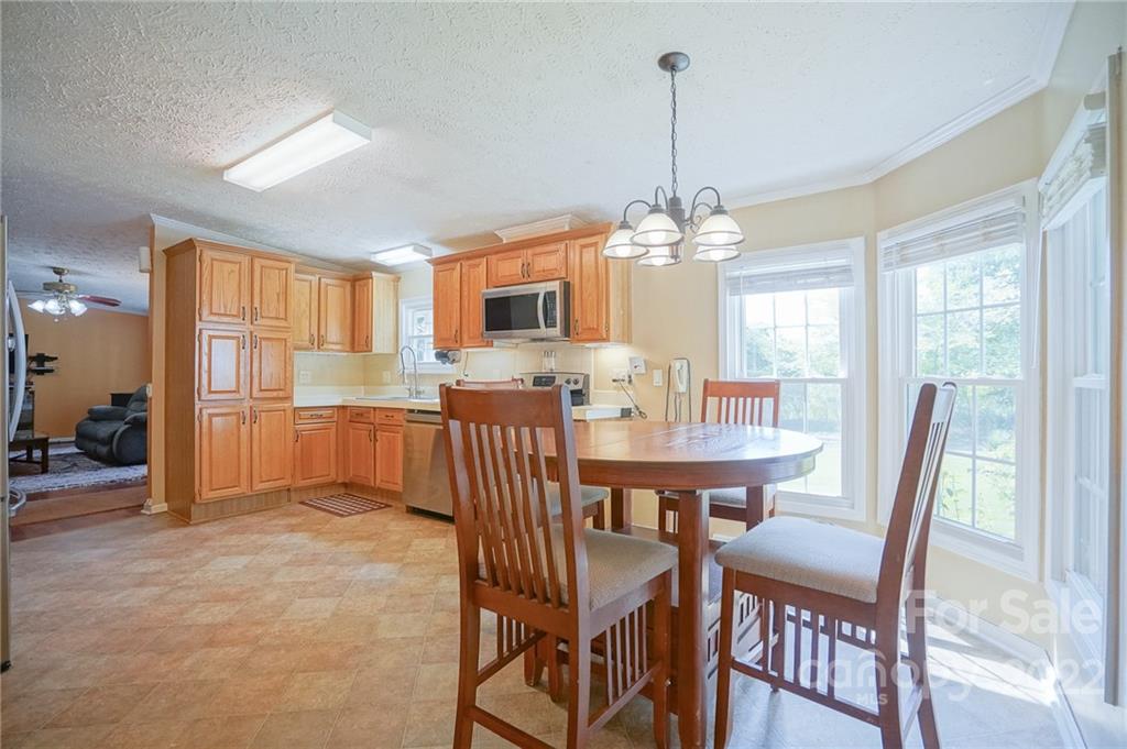 11100 Coble Road Charlotte, NC 28227 - Photo 27 of 41 Gallery Image 27