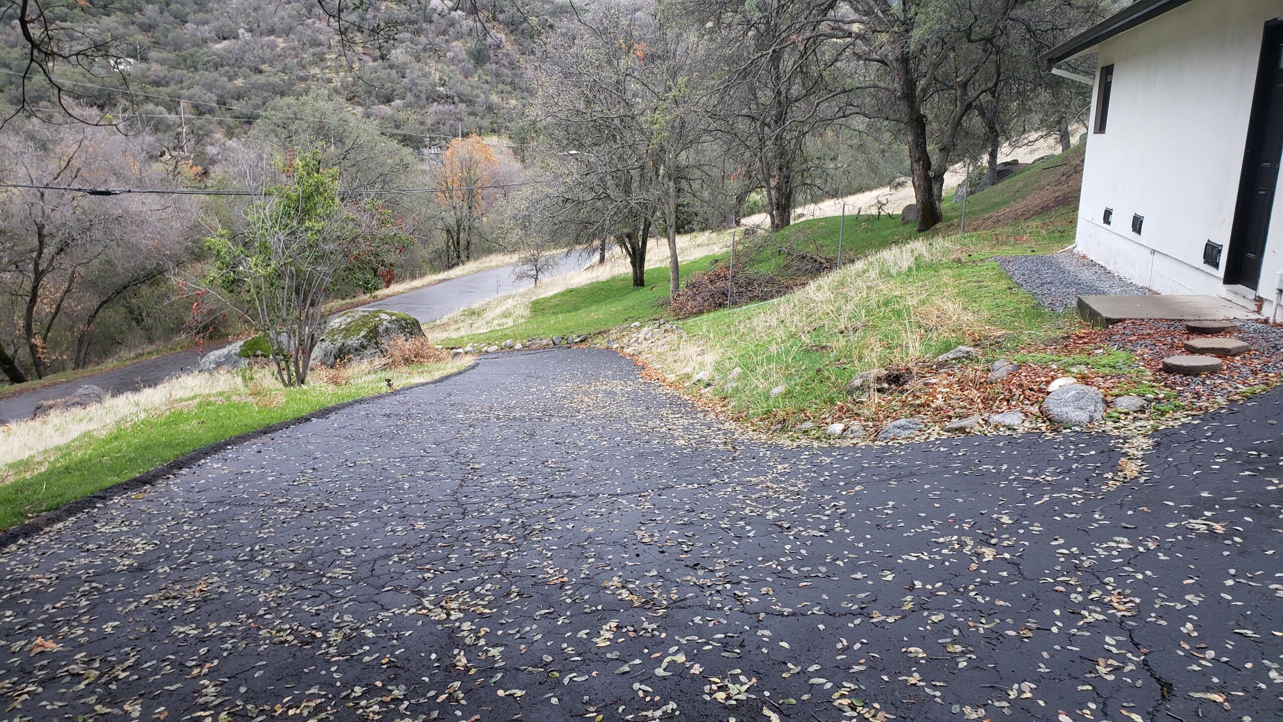44561 Dinely Drive Three Rivers, CA 93271 - Photo 37 of 47 driveway leads up