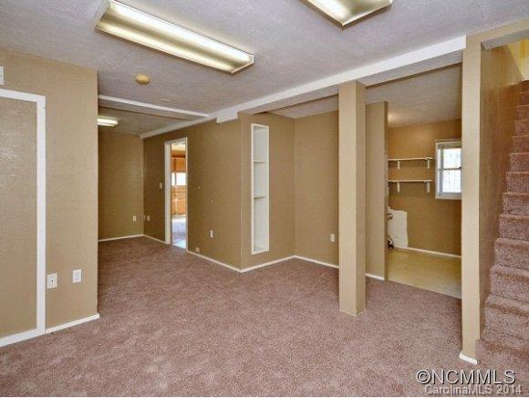 402 Elbert Burnett Road Canton, NC 28716 - Photo 8 of 11