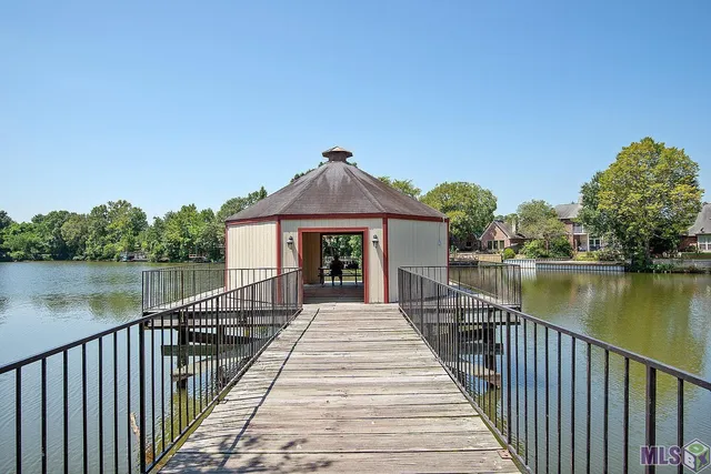 $1,300 | 10300 West Winston Avenue, Unit 6, Baton Rouge, LA 70809