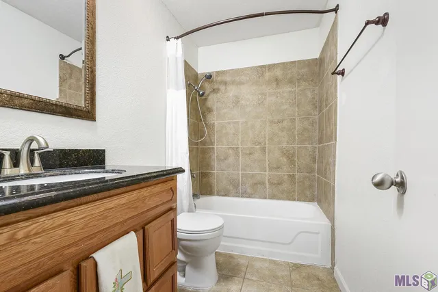 $1,300 | 10300 West Winston Avenue, Unit 6, Baton Rouge, LA 70809