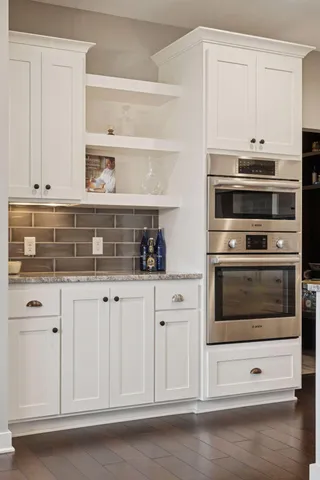 $844,900 | 2559 Woods Drive, Victoria, MN 55386