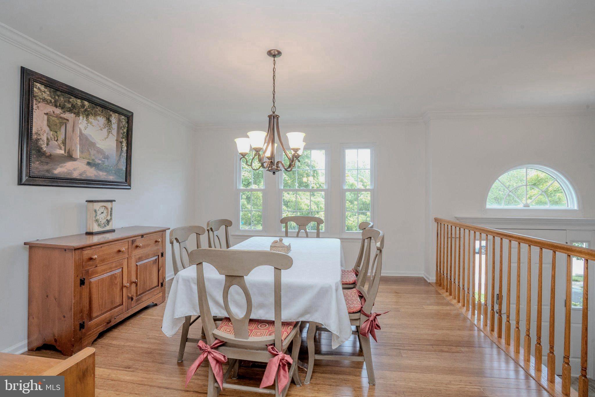 8 Amberfield Road Robbinsville, NJ 08691 - Photo 4 of 34 Dining Room