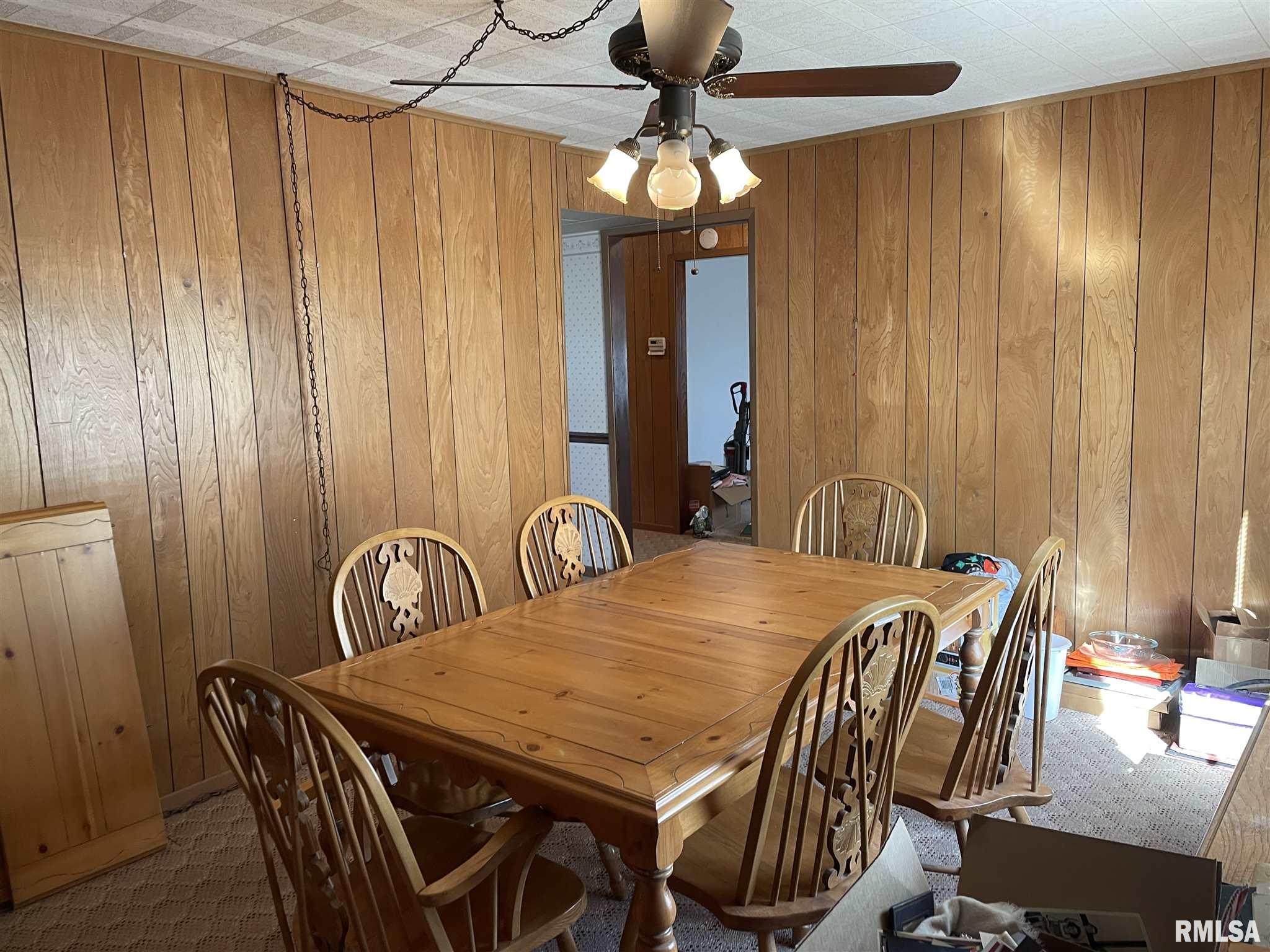 309 East Stanford Avenue Springfield, IL 62703 - Photo 3 of 17 Gallery Image 3