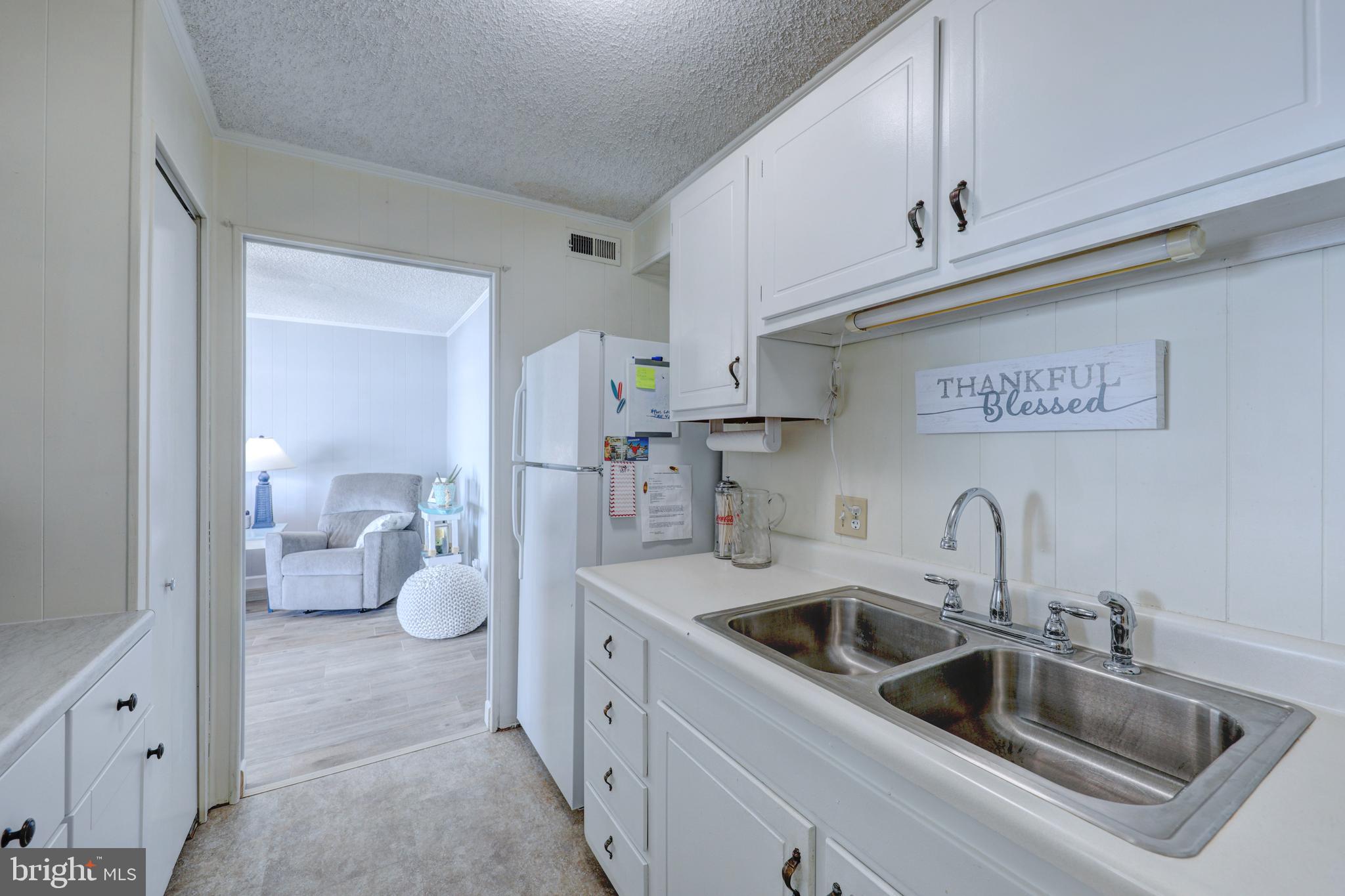 8904 Rusty Anchor Road, Unit 223 Ocean City, MD 21842 - Photo 26 of 30 Gallery Image 26