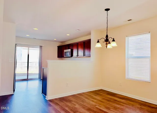 $2,100 | 202 Collington Drive, Mebane, NC 27302