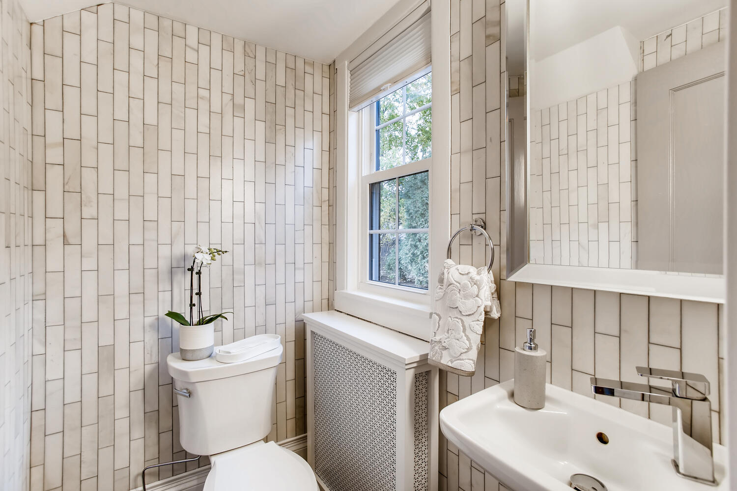 950 Eastwood Road Glencoe, IL 60022 - Photo 23 of 52