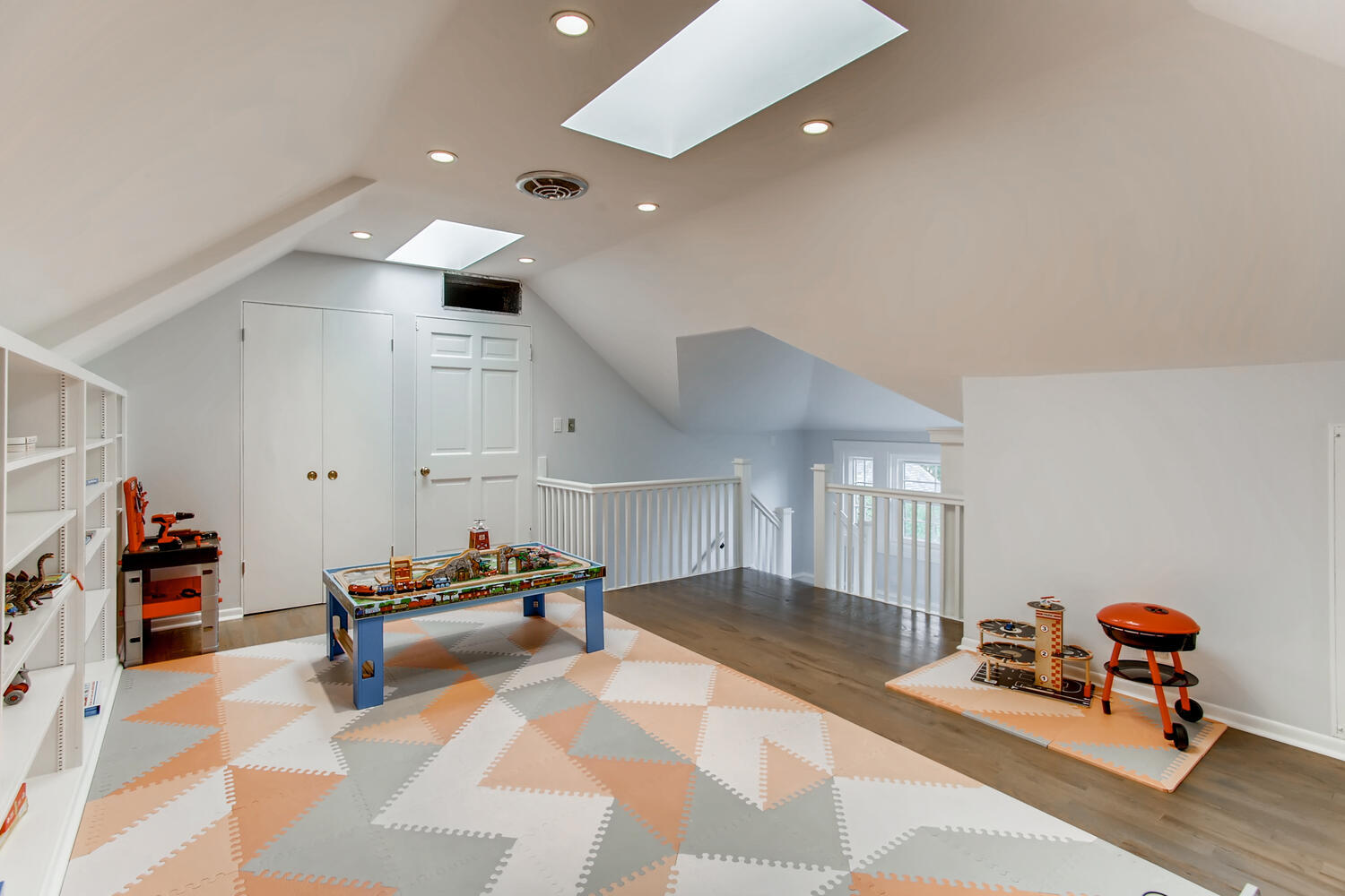 950 Eastwood Road Glencoe, IL 60022 - Photo 37 of 52